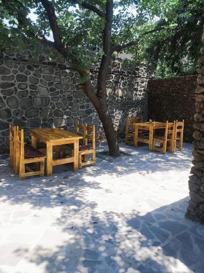 Zangezur Hotel Goris Exterior foto