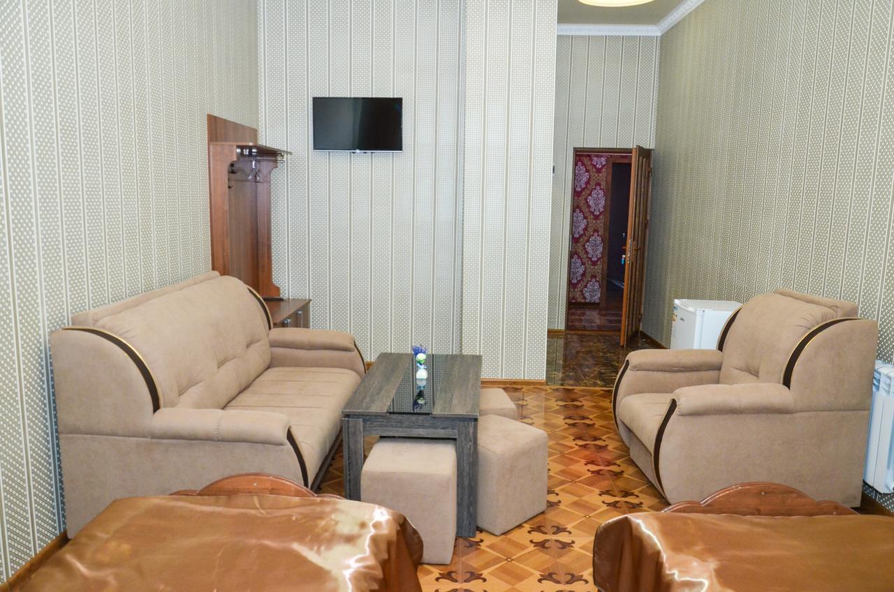 Zangezur Hotel Goris Exterior foto