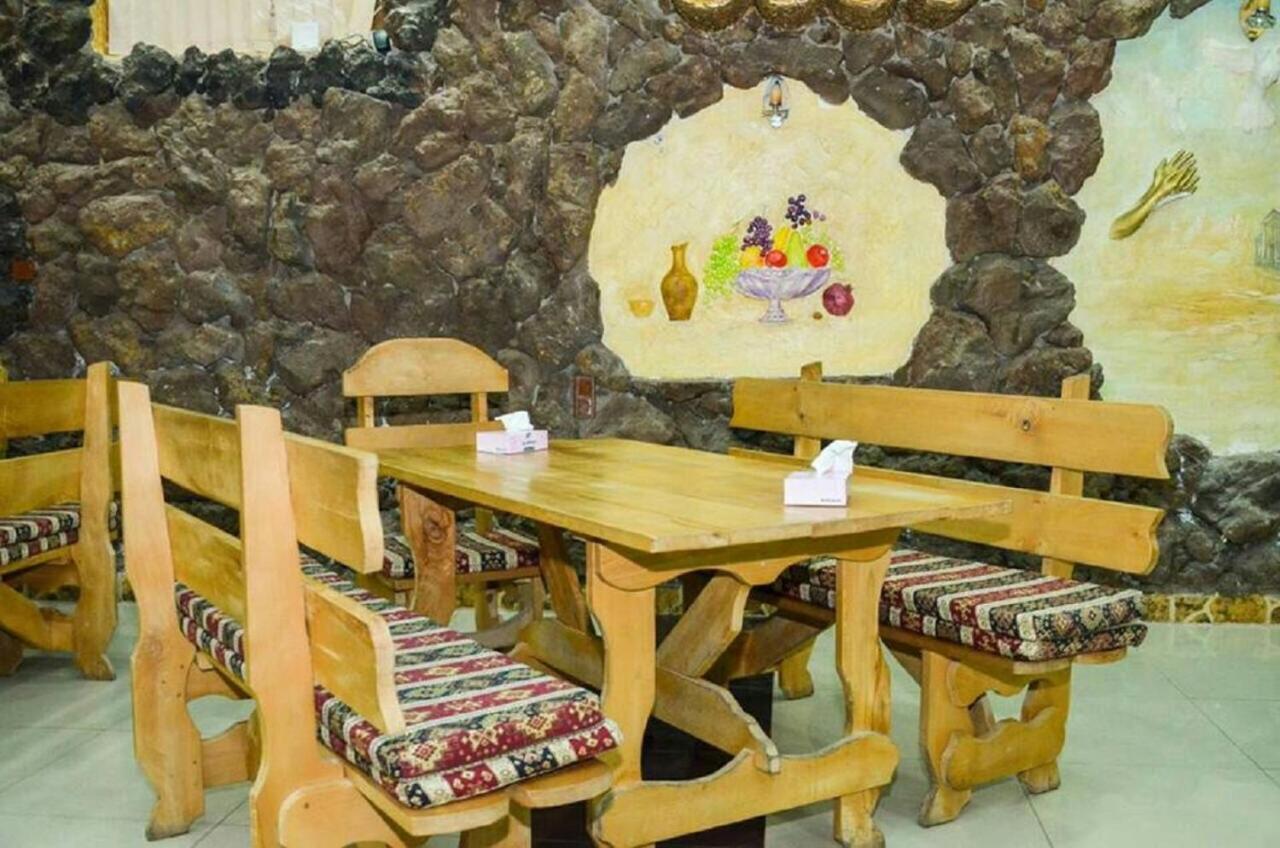 Zangezur Hotel Goris Exterior foto